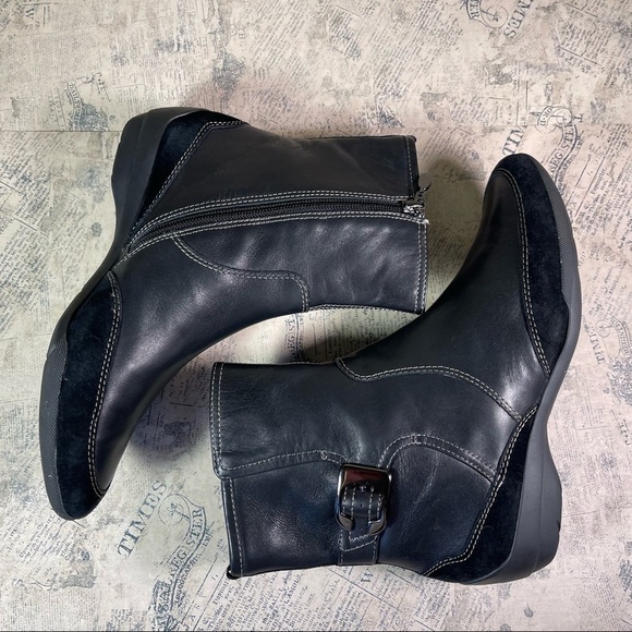 Circa Joan & David Style CJFRESH Black Leather Ankle Boots - Picture 7 of 11